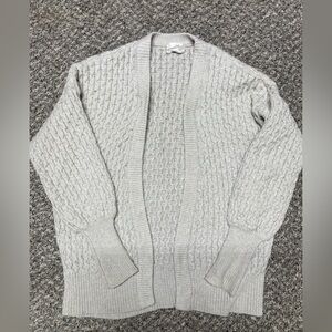 Universal Thread Textured Knit Sweater in Cream Small